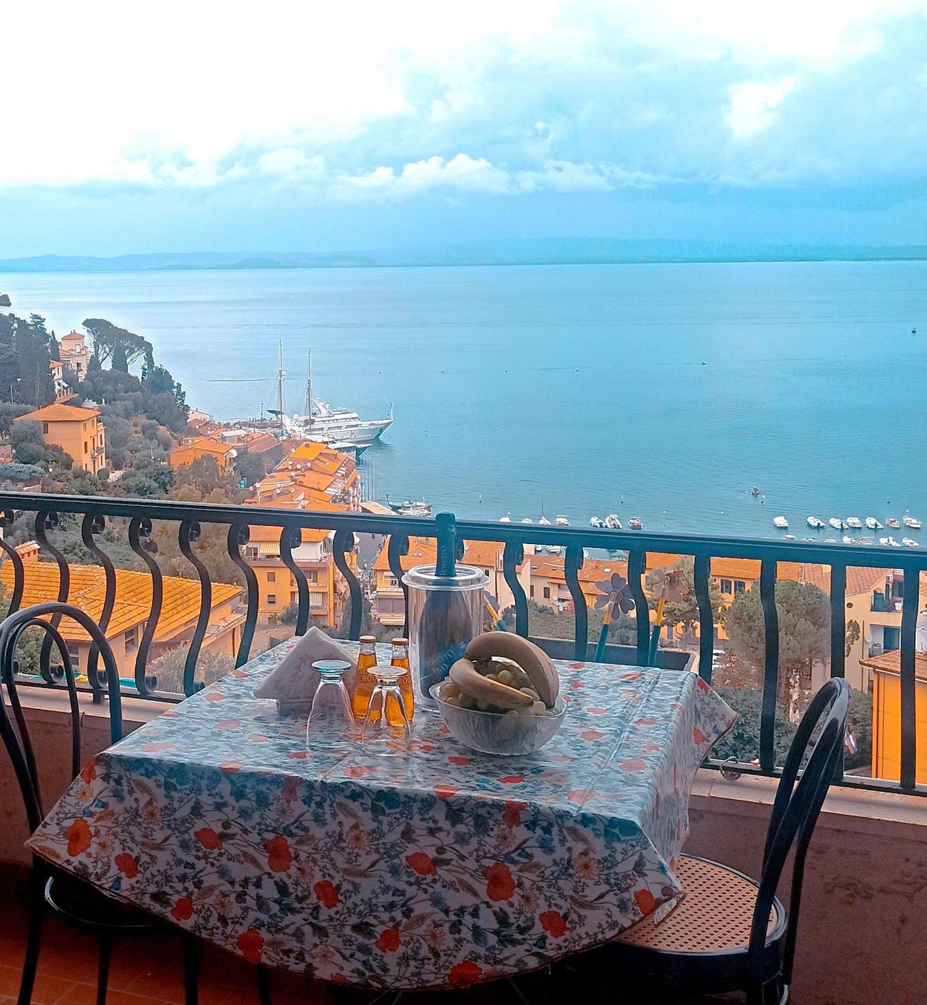 La Suite Di Annamaria Al 167 - Porto Santo Stefano מראה חיצוני תמונה
